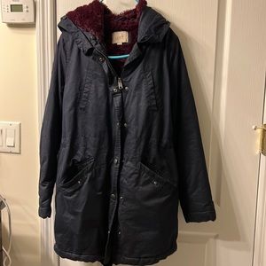 This coat does not fit any more